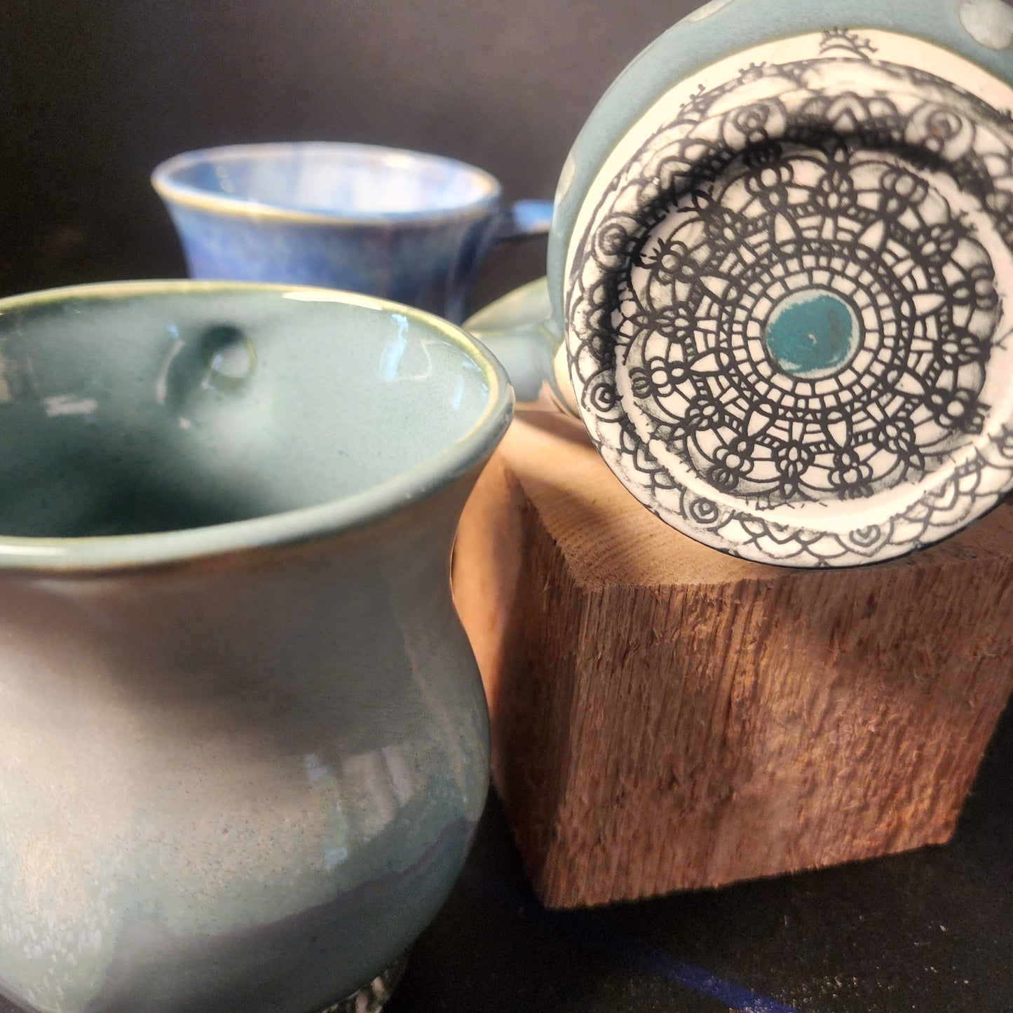 MANUFACTURER PRICING - Stoneware Mugs Crate of 10 - Alex Ceramics Wholesale