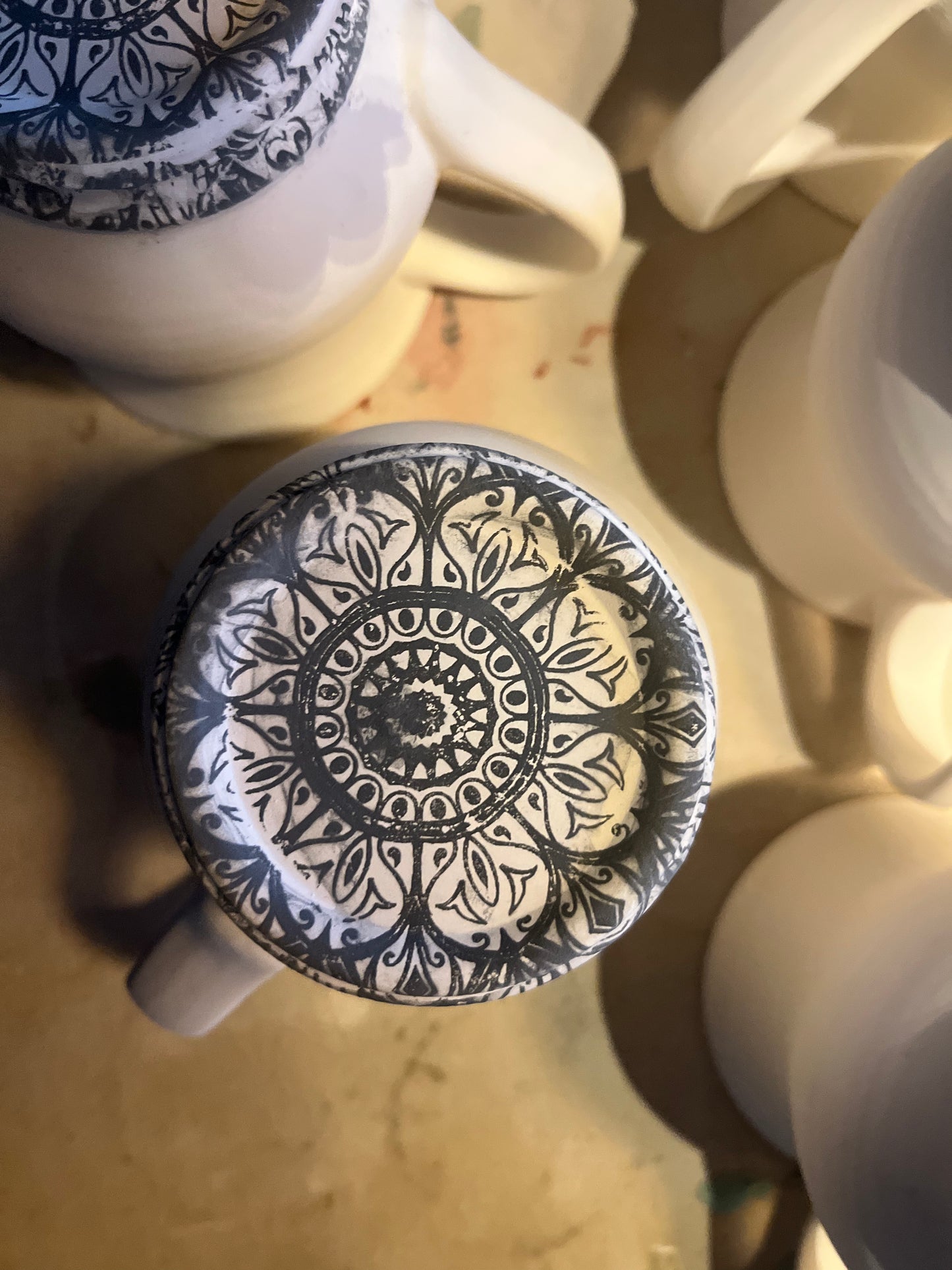 MANUFACTURER PRICING - Stoneware Mugs Crate of 10 - Alex Ceramics Wholesale