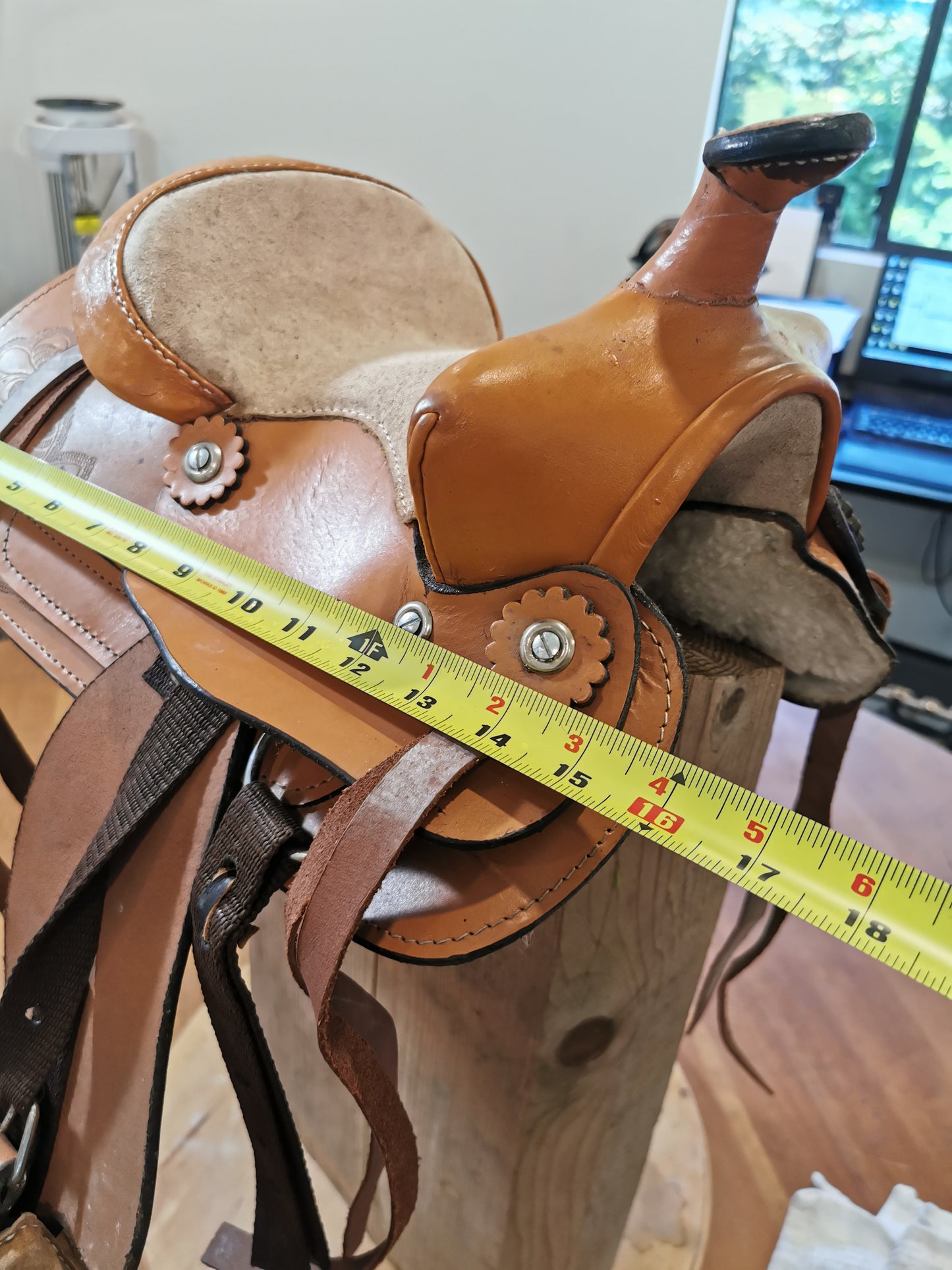 SAMPLE SALE - Buy 1 pc - 8" Leather Western Show Saddle for Ponies & Minis